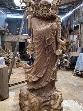 Đạt Ma Quá Hải gỗ gõ. Kt 2m85