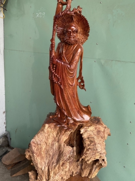 Đạt Ma gỗ Cẩm chỉ vân đẹp. Kt : 106cm 50cm 30cm 