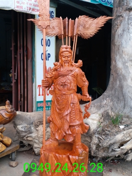 Quan Công Chấn Ải .... Gỗ Hương đá. 120cm 45cm 30cm 