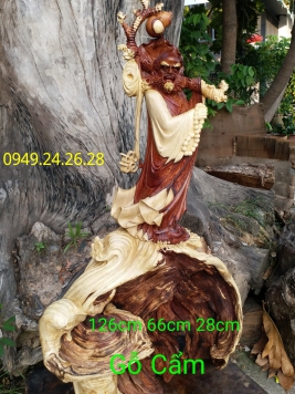 Đạt Ma Sư Tổ...Gỗ  lũa Cẩm độc hiếm.  Kt 126cm 66cm 28cm 