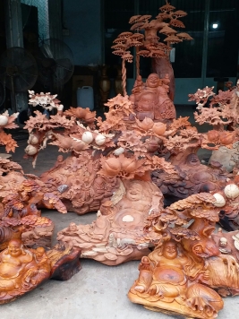 Di lạc gỗ hương 