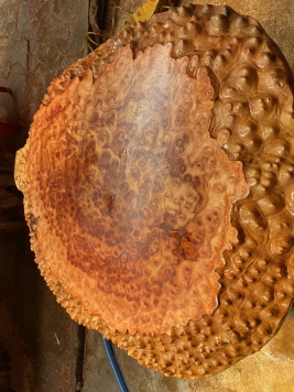 Mặt Bàn nu xá xị đk 1m 