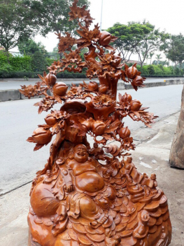 Di Lặc ngồi gốc đào - 166cm x 155cm x 90cm