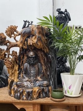 Đạt Ma ngồi Thiền gỗ mun VIP kt 40cm 33cm 17cm 