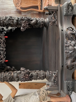 Bàn Thờ Ông Địa gỗ mun VIP. Kt 126cm 117cm 108cm 