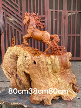 Nhất Mã Chuy Phong . Gỗ Sụn Hương vip . Kt : 80cm 38cm 80cm 