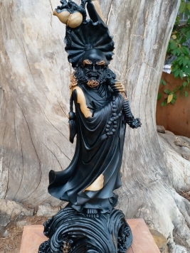 Đạt Ma Quá Hải . gỗ Mun Sừng quý hiếm. Kt 66cm 26cm 20cm 