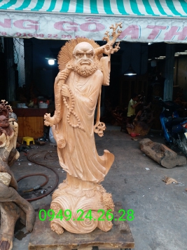 Đạt Ma Sư Tổ  .... Gỗ gõ đỏ... kt 165cm 56cm 42cm 