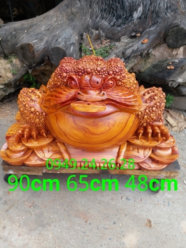 Cóc..chiêu tài lộc.  Gỗ Hương đỏ.  Kt 90cm 65cm 48cmn