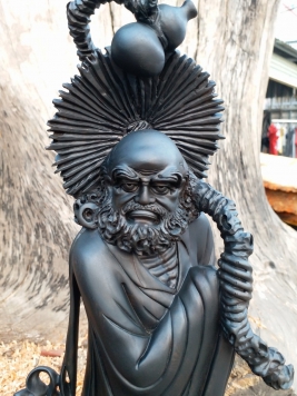 Đạt Ma gỗ Mun Sừng quy hiếm  . ...