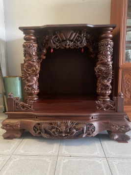 Bàn thờ ông địa 