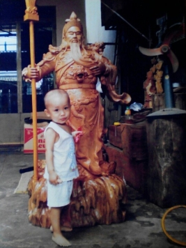 Quan công trấn ải - Gỗ hương