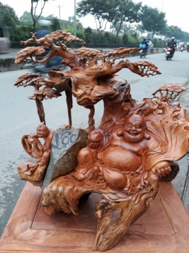 Di lặc ôm đá - Gỗ hương